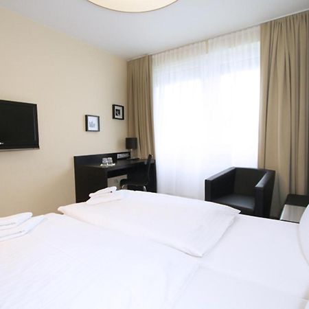 Lulu Rent Aparthotel Карлсруэ Экстерьер фото